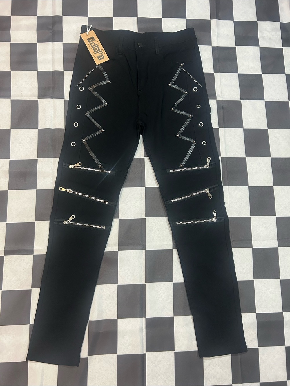 Punk/Goth Black Zigzag Zipper Grommet Accent Skinny Pants